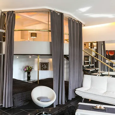 Private Avenue Des Champs Elysees Apartment Paris